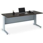 Bureau titan crépuscule