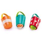 Trois petits seaux colorés