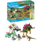 Camp de recherche avec des dinosaures