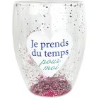 Verre en vitre avec paillettes