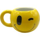 Tasse à café sourire et bonheur