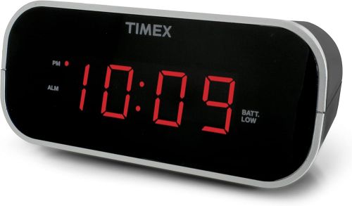 Réveil timex noir avec affichage rouge