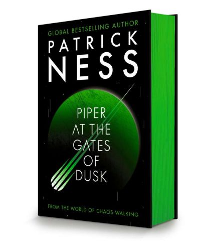 Piper at the gates of dusk, book 1,the new world
