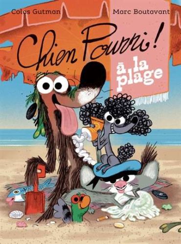 Chien pourri à la plage